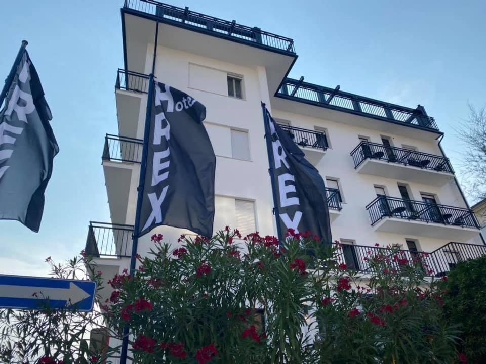 Hotel Rex Лидо-ди-Савио Экстерьер фото