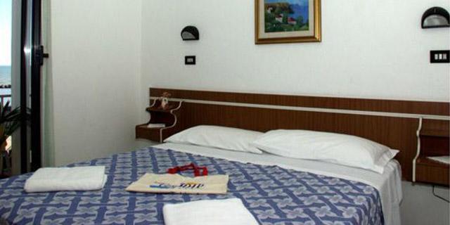 Hotel Rex Лидо-ди-Савио Экстерьер фото